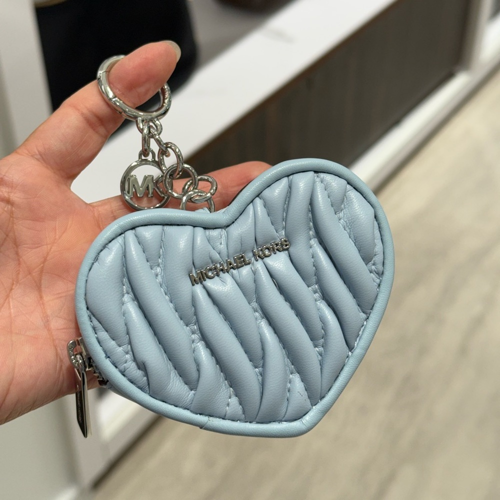 MICHAEL KORS Jet Set Travel Matelassé Heart Coin Pouch